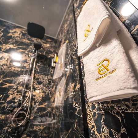 Hotel Residence Plaza 트빌리시 객실 사진