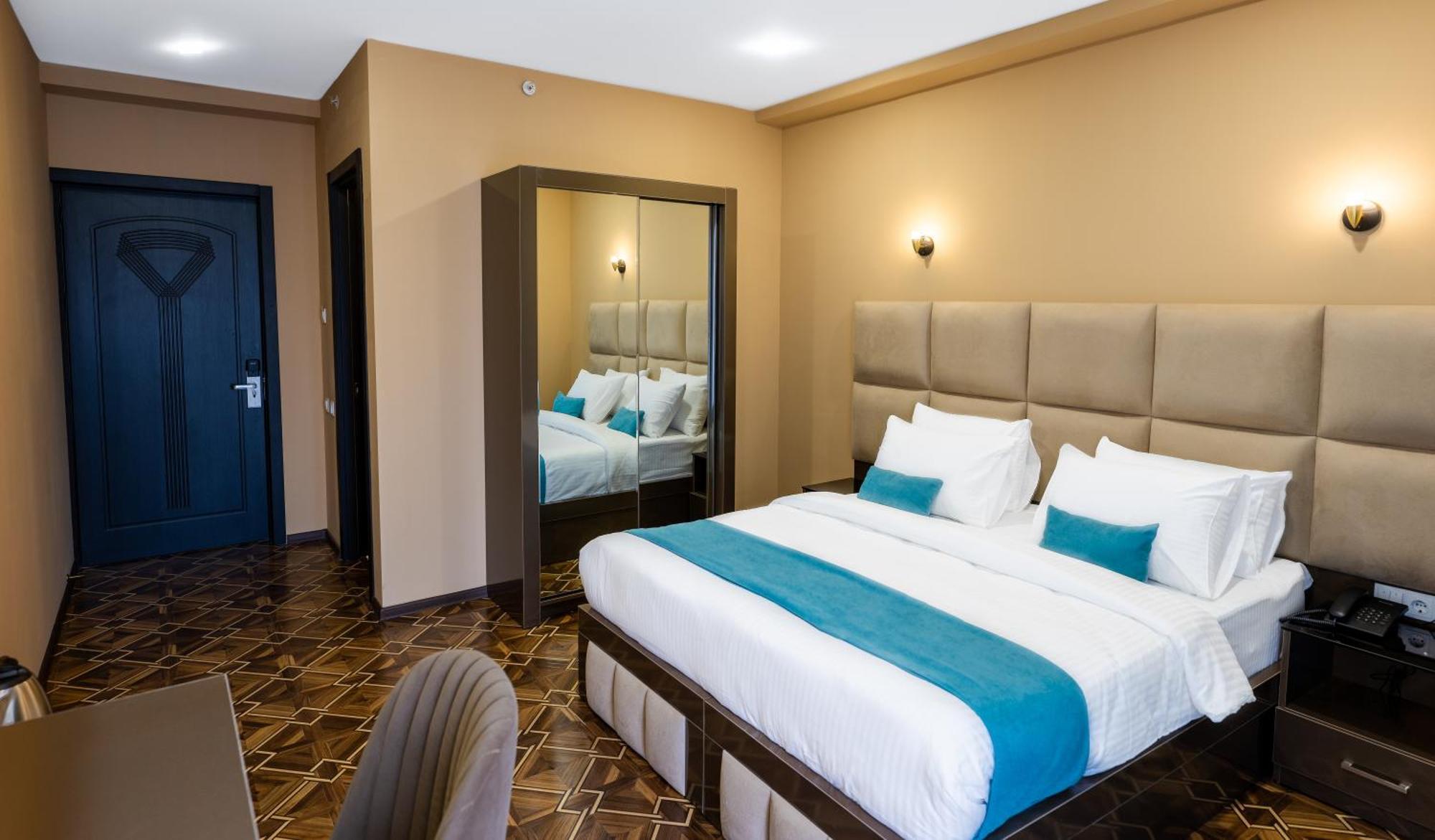 Hotel Residence Plaza 트빌리시 객실 사진