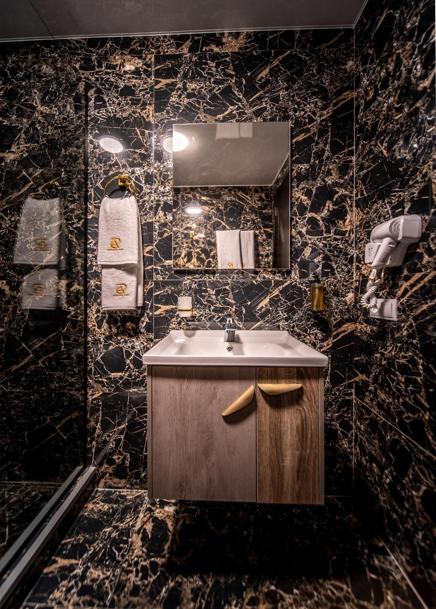 Hotel Residence Plaza 트빌리시 객실 사진